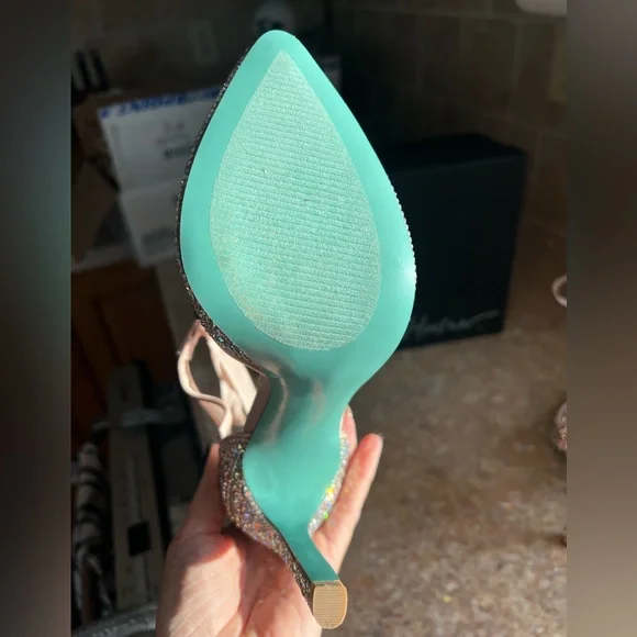 Betsey Johnson IRIS Size 6 Champagne Heels - Picture 5 of 7